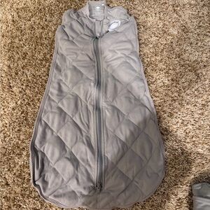 Dreamland Baby - Gray weighted sleepsack